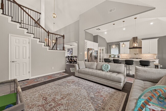Building Photo - 6514 Kings Summit Dr