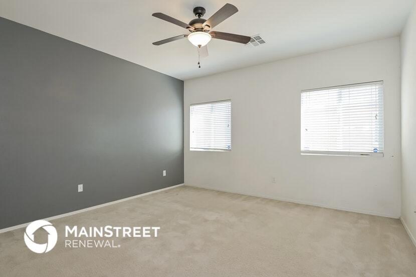 Building Photo - 5011 E Fishhook Ct
