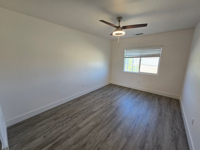 Building Photo - 7650 Rockaway Ave