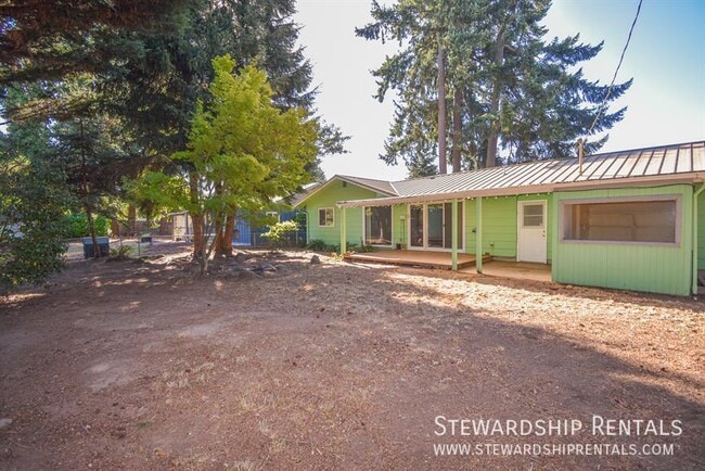 Building Photo - 1183 Skipper Ave