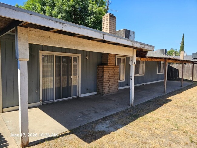 Building Photo - 1784 E Ben Franklin Ave