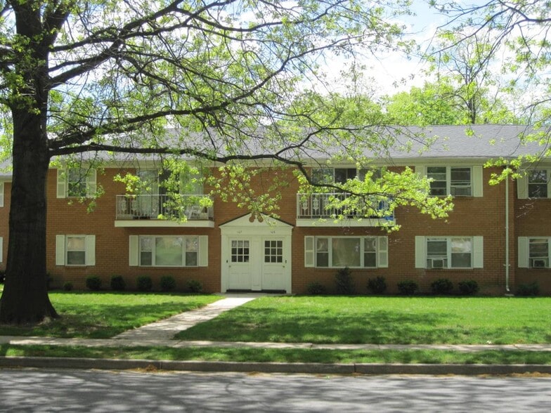 Primary Photo - Middlesex Village Apartments