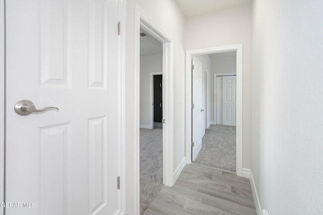 Building Photo - 6489 Calle Placido Dr