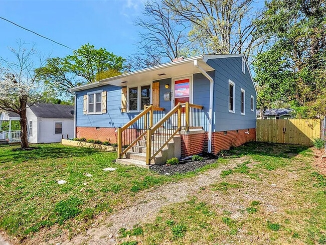 Primary Photo - 3 Bedroom 1 Bathroom
