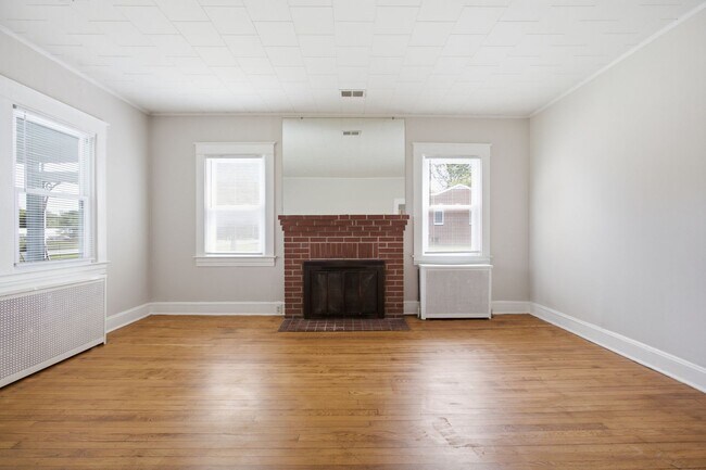Building Photo - 801 Annapolis Rd