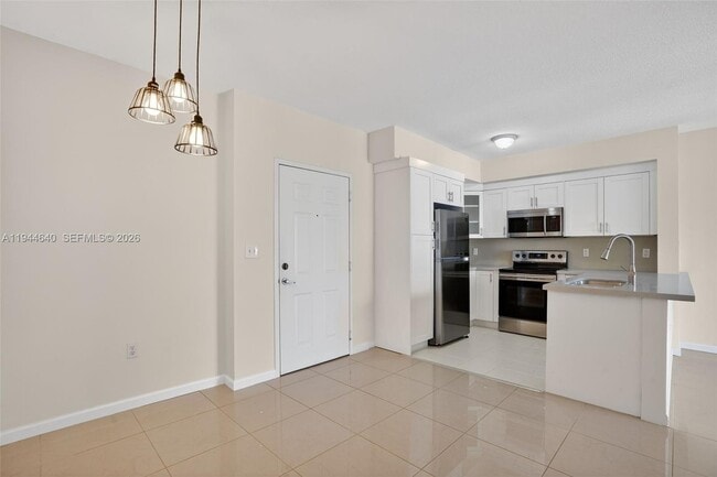 Building Photo - 11060 SW 196th St