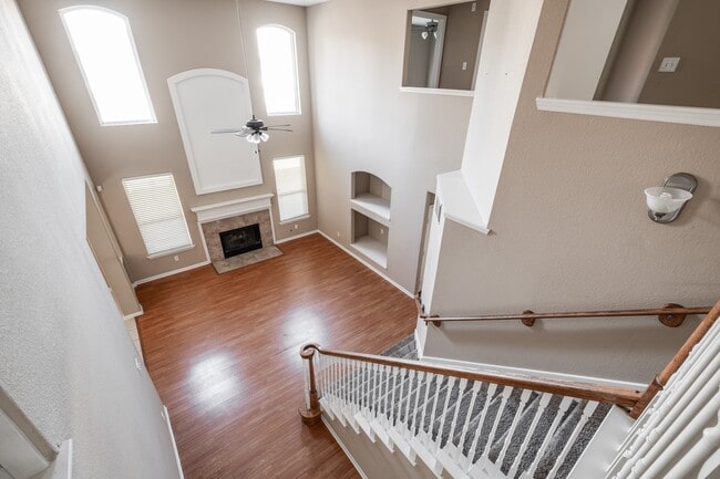 Building Photo - 9611 Sage Deck Ln