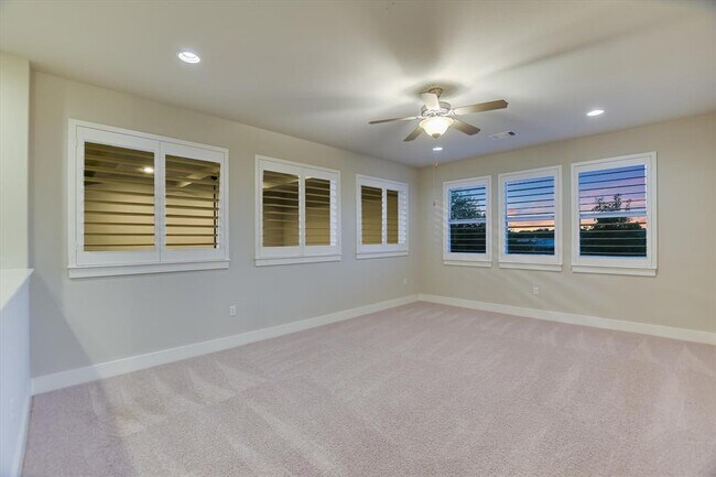 Building Photo - 12812 Padua Dr