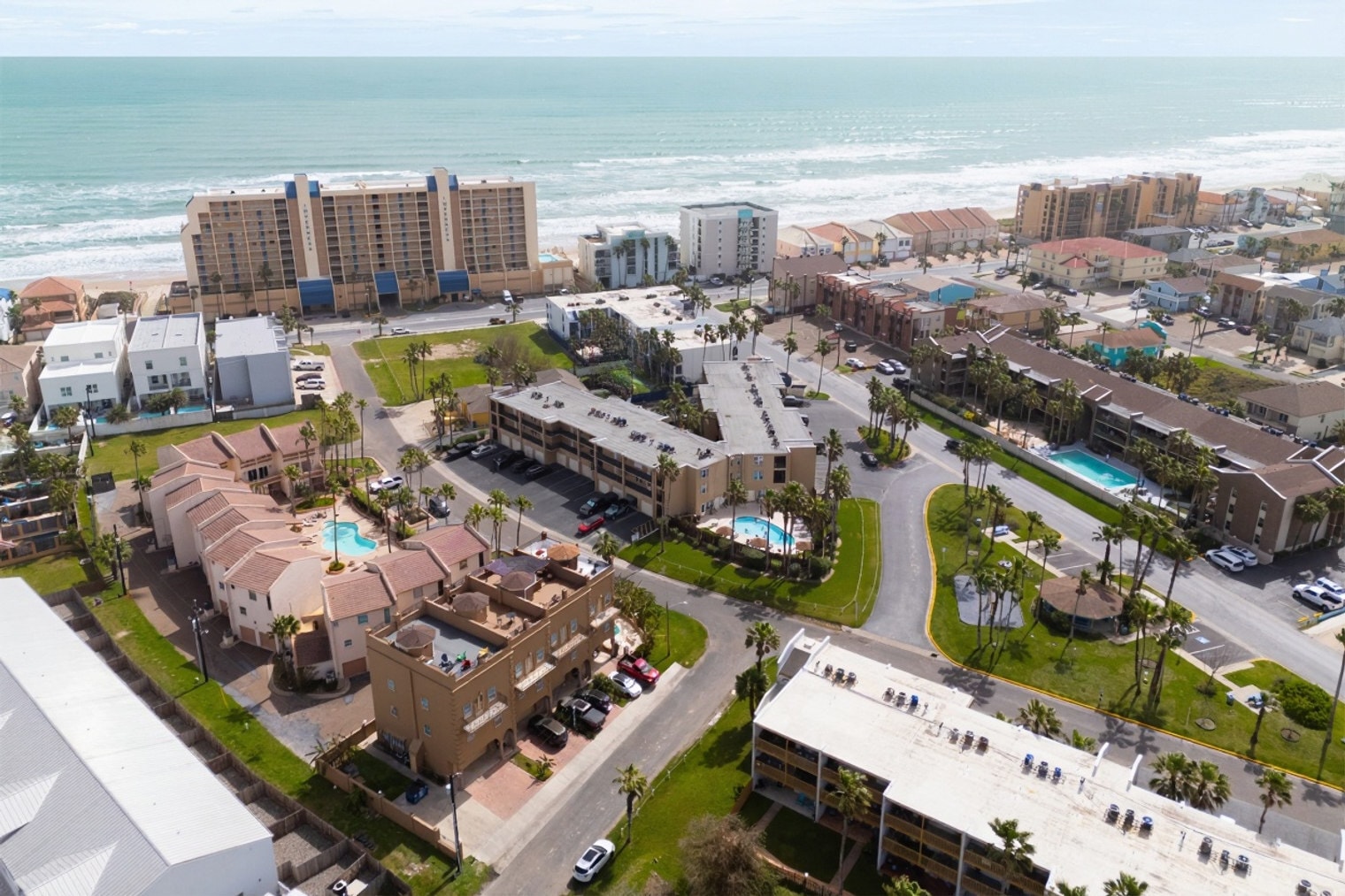 Building Photo - 115 E Coronado Dr