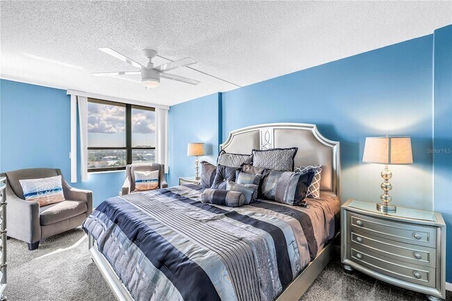 Building Photo - 9415 Blind Pass Rd