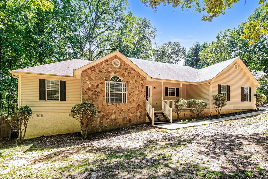 Building Photo - 709 Miami Ct