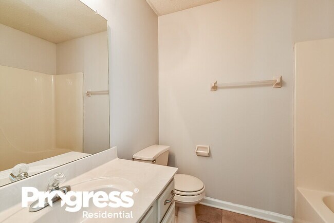 Building Photo - 1031 Leconte Hill Cove