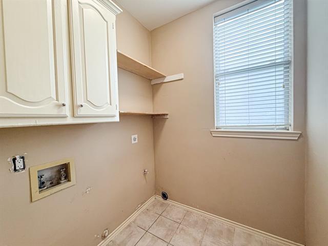 Building Photo - 8902 Bayshore Ln