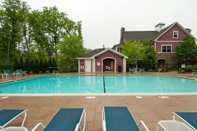 Building Photo - 181 Knollwood Way