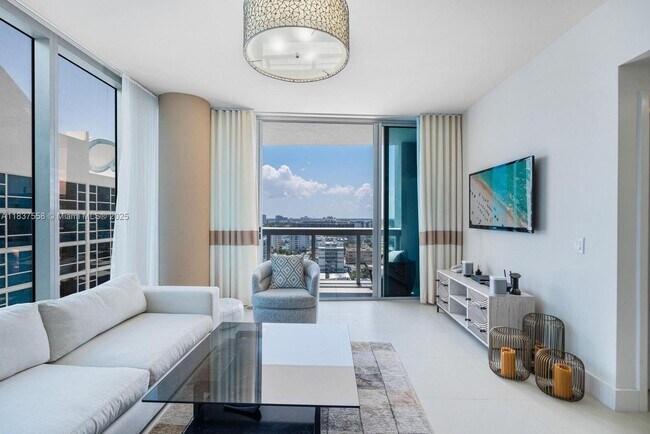 Building Photo - 6899 Collins Ave