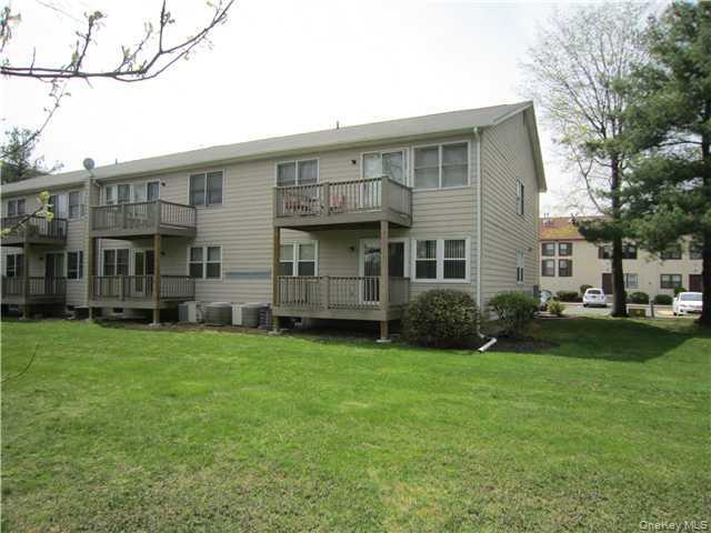 Building Photo - 135 W Nyack Rd