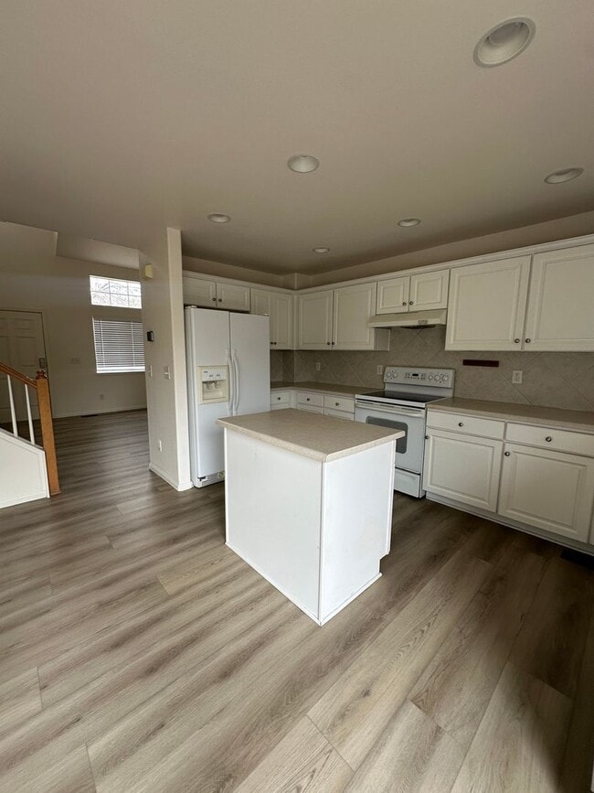 Building Photo - Beautiful Single Family House in Aurora