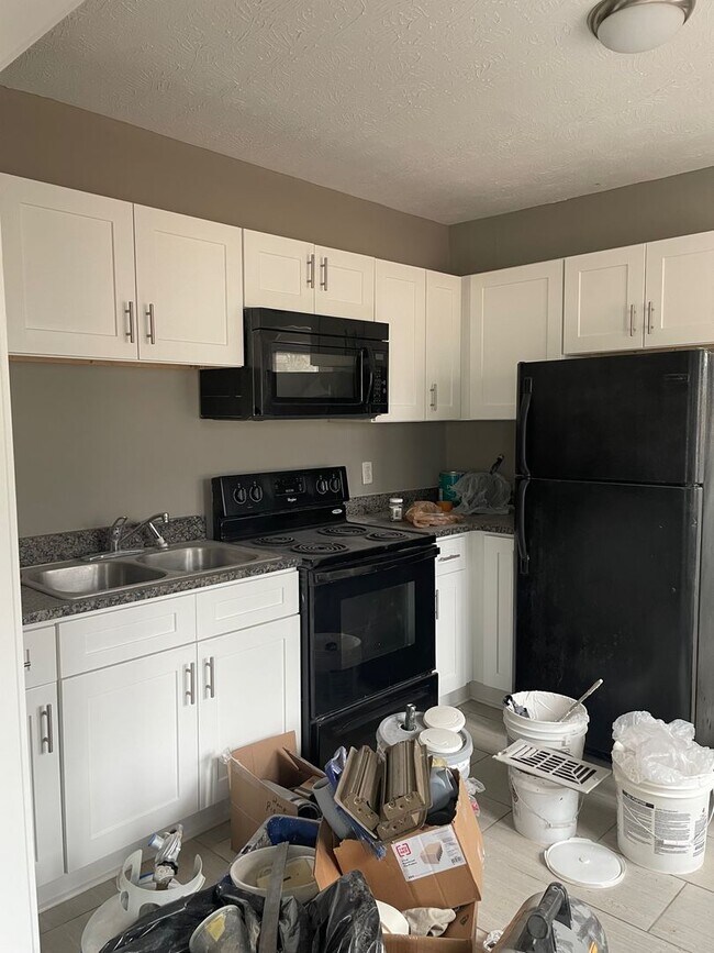 Building Photo - 312 Sumpter Ave