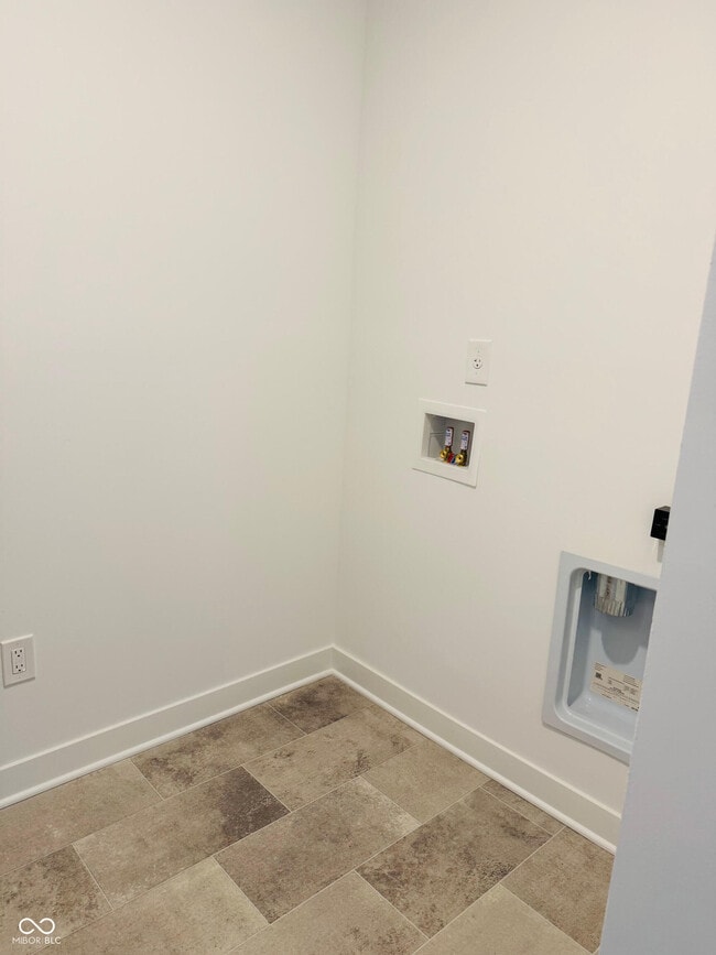 Building Photo - 18622 Walsh Wy