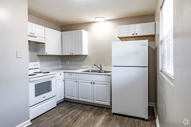 Interior Photo - Village on the Green