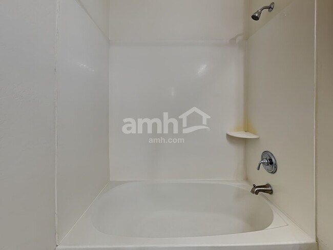 Building Photo - 3787 E Flower Ct