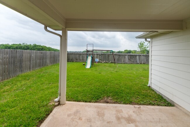 Building Photo - 2834 Sage Bluff Ave