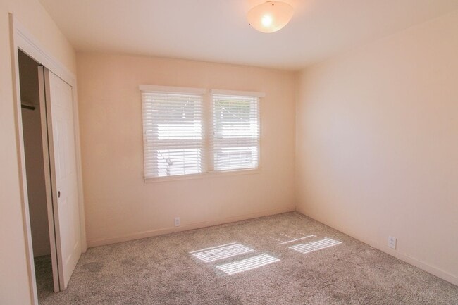 Building Photo - Exceptional Monterey Heights 4 Bedroom Hou...