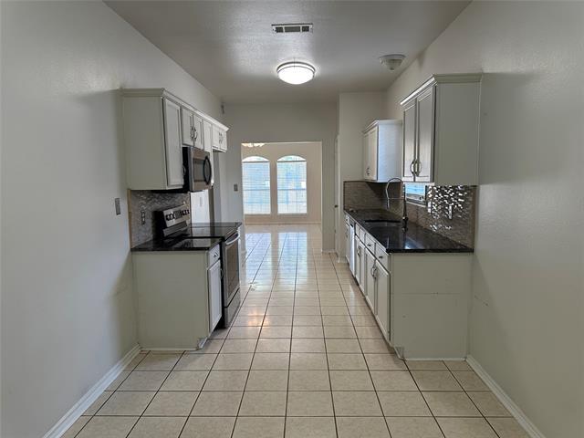 Building Photo - 317 Texas Dr