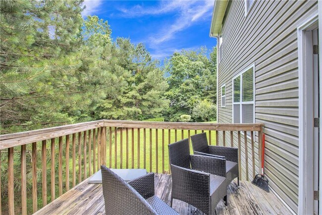 Building Photo - 4240 N Braves Cir