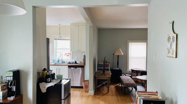 Open living/dining/kitchen - 207A River St