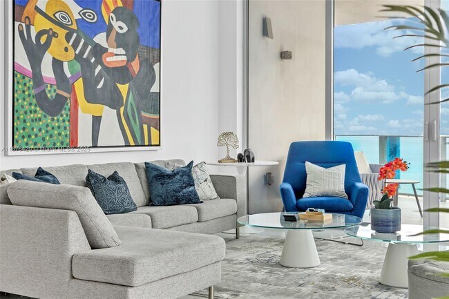 Building Photo - 17550 Collins Ave