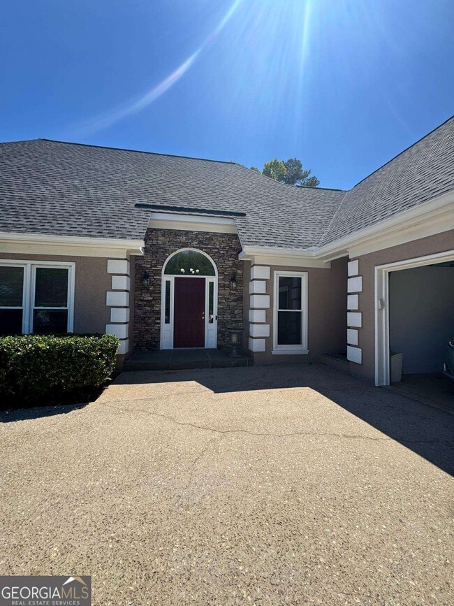 Building Photo - 1230 St Ives Ct