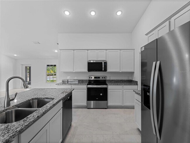 Building Photo - 22376 Blanchard Ave