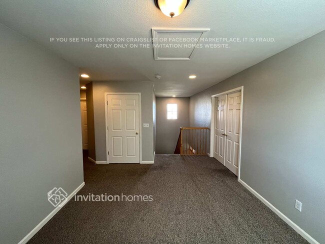 Building Photo - 1566 Maryclair Dr