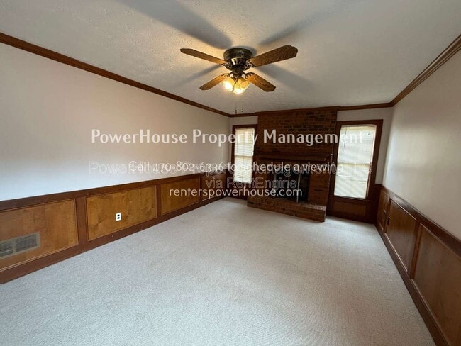 Building Photo - 3209 Henderson Walk