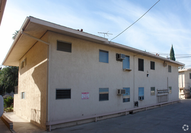Building Photo - Magnolia Arms