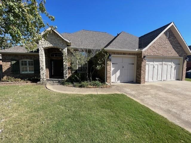 Building Photo - 3909 SW Sycamore St