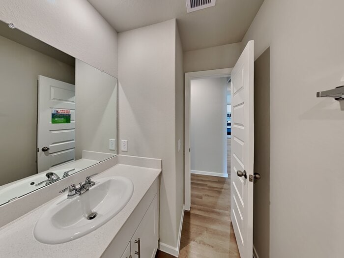 Building Photo - 539 Zeus Mountains Dr