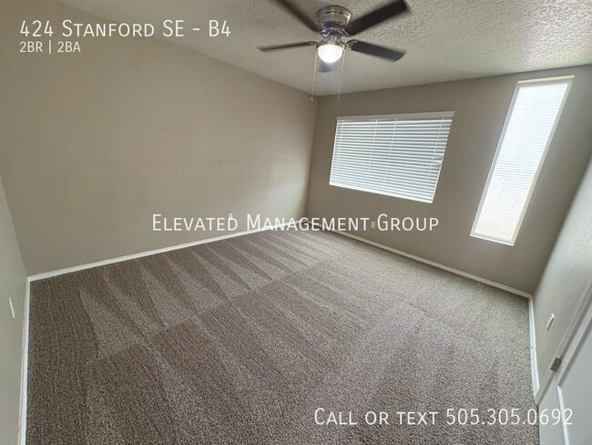 Building Photo - 424 Stanford Dr SE