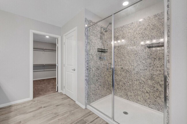 Building Photo - Gated community Located within the Valley Vista Master Plan. 4 Bed 3 Bath features and Open and i...