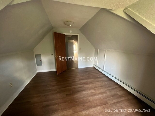 Building Photo - 85 Second St. Unit-C