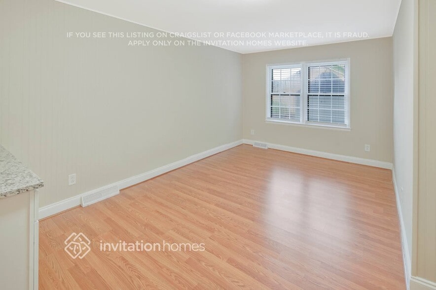 Building Photo - 8433 Dunsinane Dr