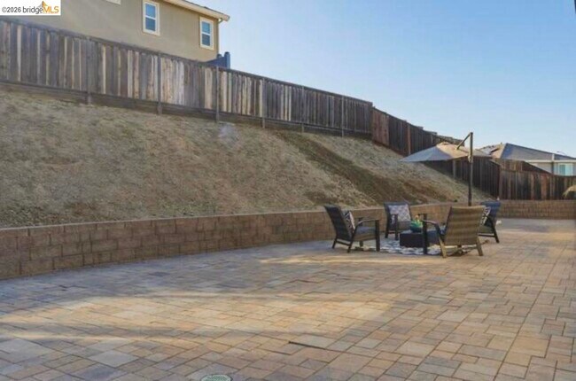 Building Photo - 3042 Barranca Dr