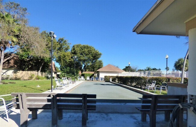 Building Photo - 2686 NW 7th Ct