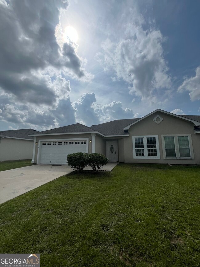 Primary Photo - 219 Royal Palms Ave