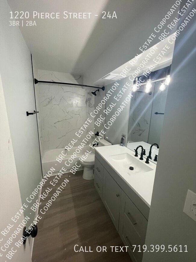 Building Photo - 1220 Pierce St