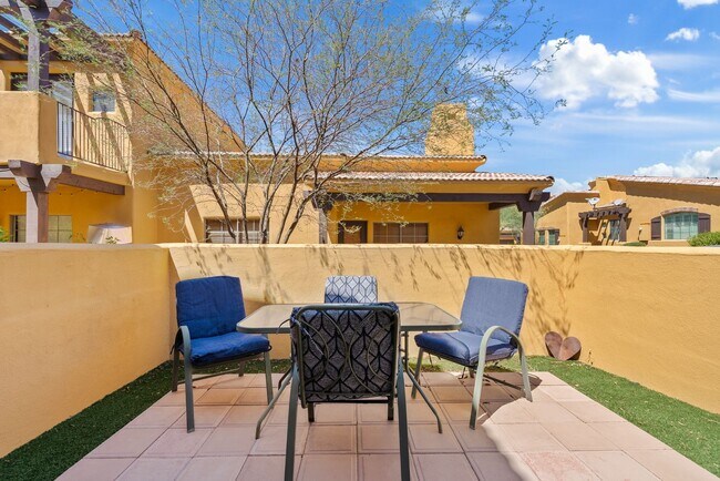 Building Photo - For Rent | 2 Bed | 2 Bath | Desert Dawn Condo in Toscano Villas
