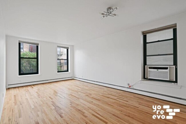 Building Photo - 2 bedroom in NEW YORK NY 10026