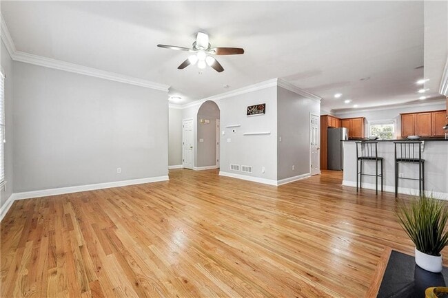 Building Photo - 10090 Jones Bridge Rd