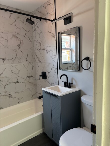 Building Photo - 306 Eastern Pkwy